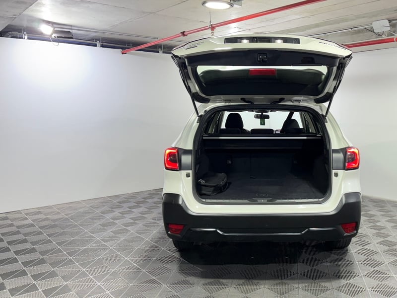 Subaru OUTBACK 2024 - Imagen 9 de 15