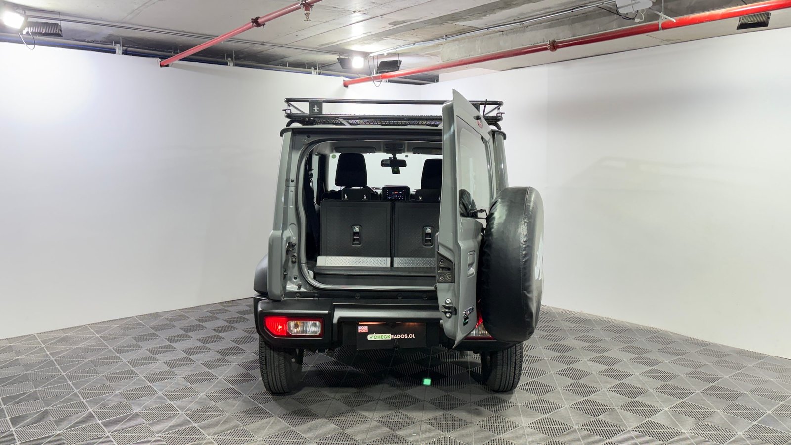 Suzuki JIMNY 2023 - Imagen 9 de 15