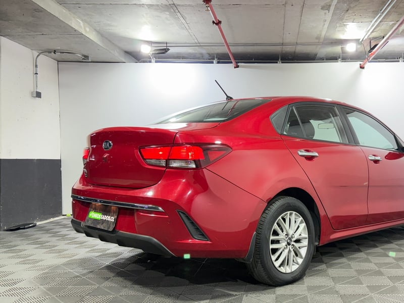 Kia RIO 4 2022 - Imagen 7 de 15