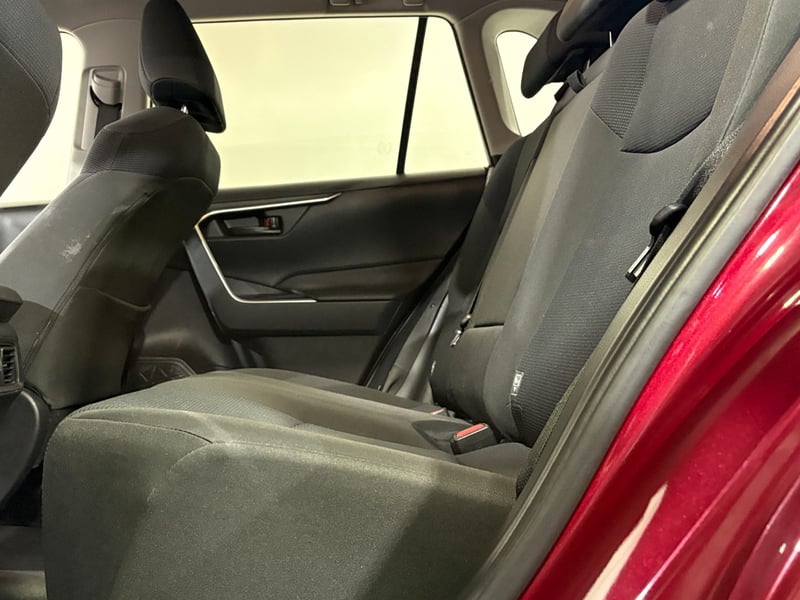 Toyota RAV4 2023 - Imagen 11 de 15