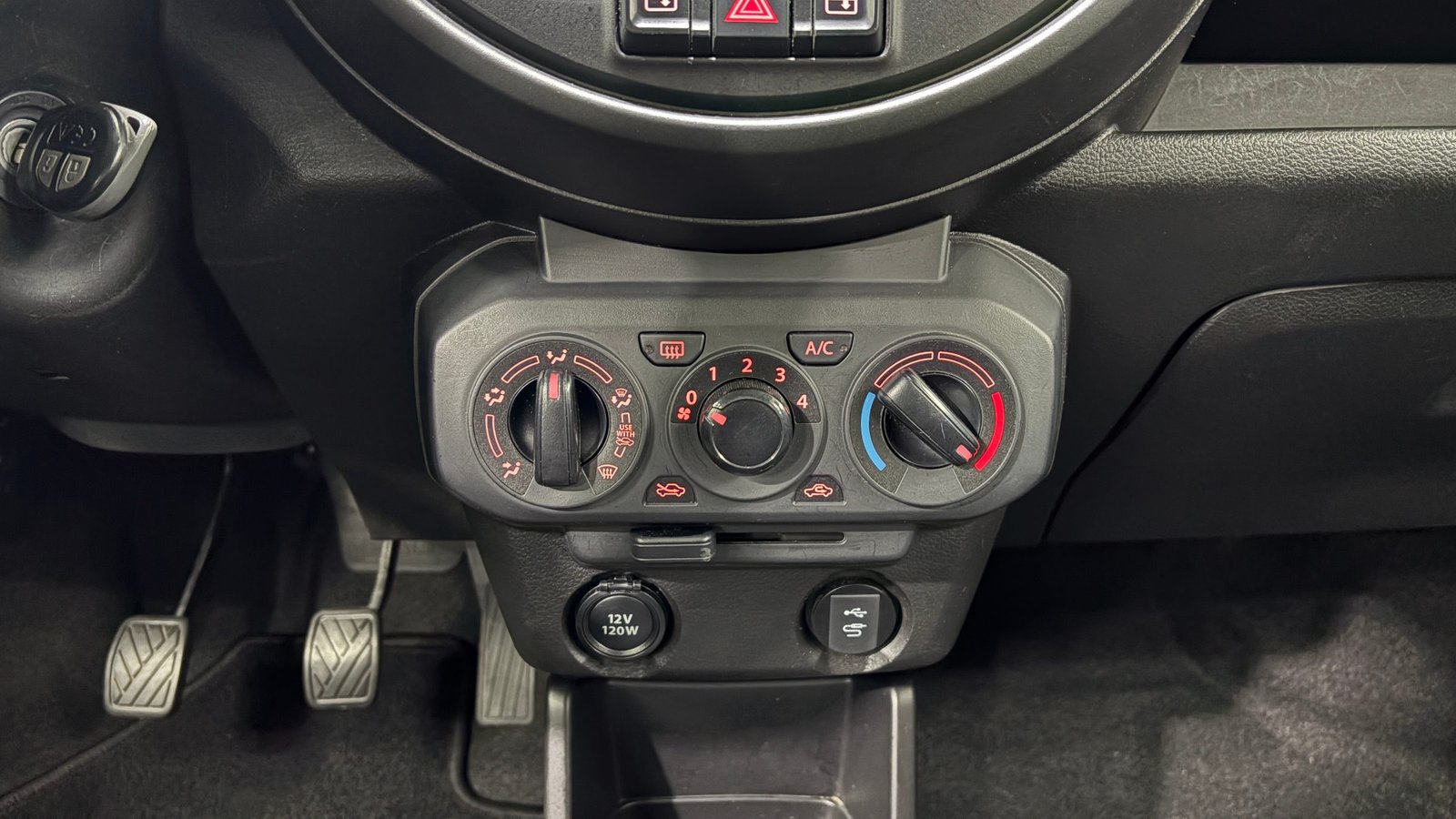 Suzuki S-PRESSO 2023 - Imagen 15 de 15