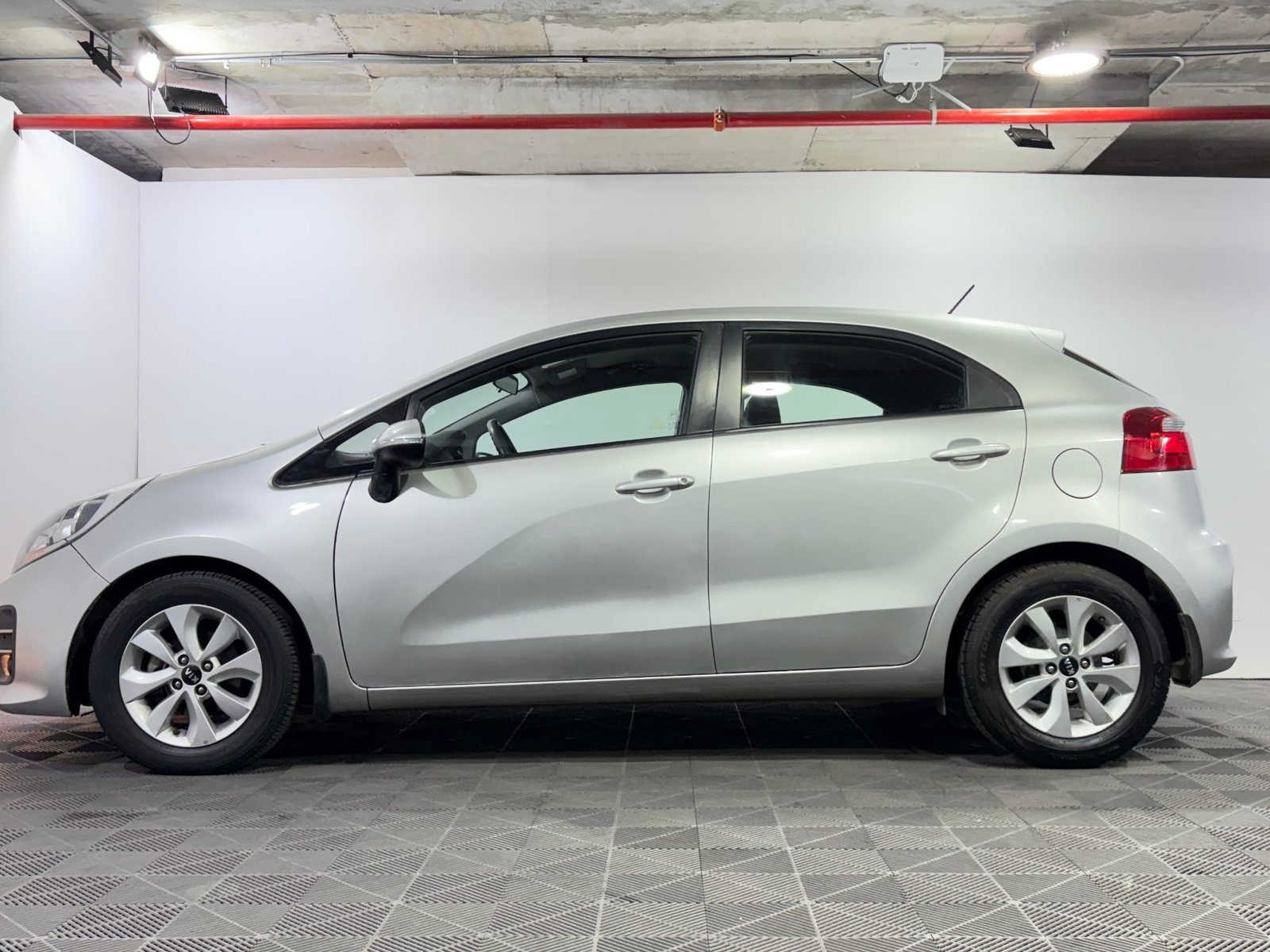 Kia RIO 5 2017 - Foto 4 de 15