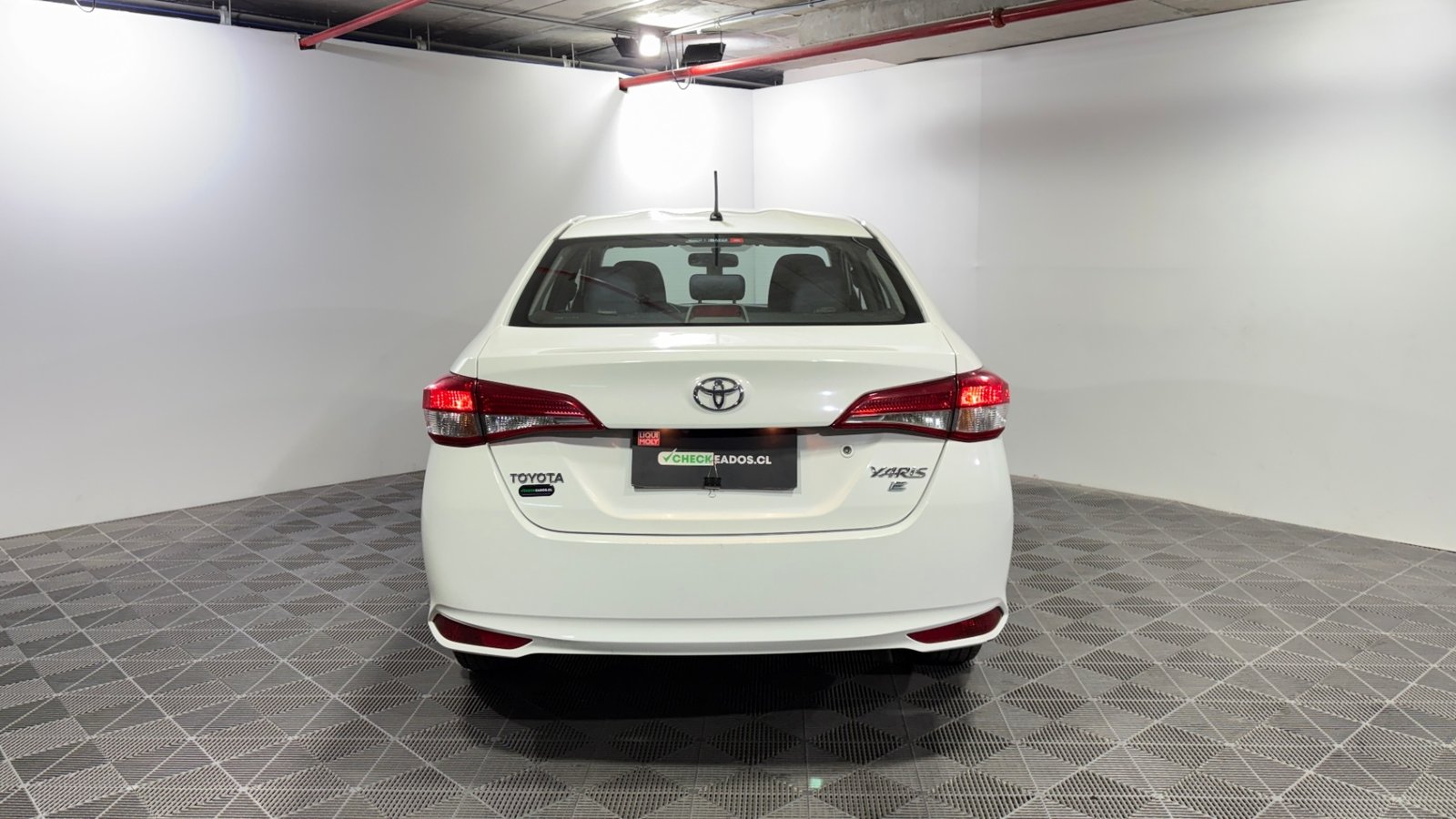 Toyota YARIS 2022 - Imagen 8 de 15