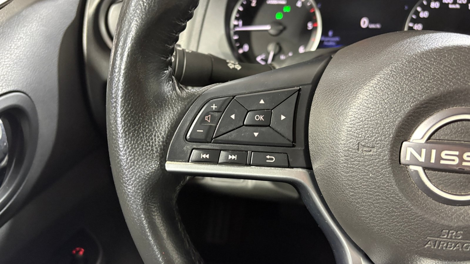 Nissan NAVARA 2023 - Imagen 14 de 15