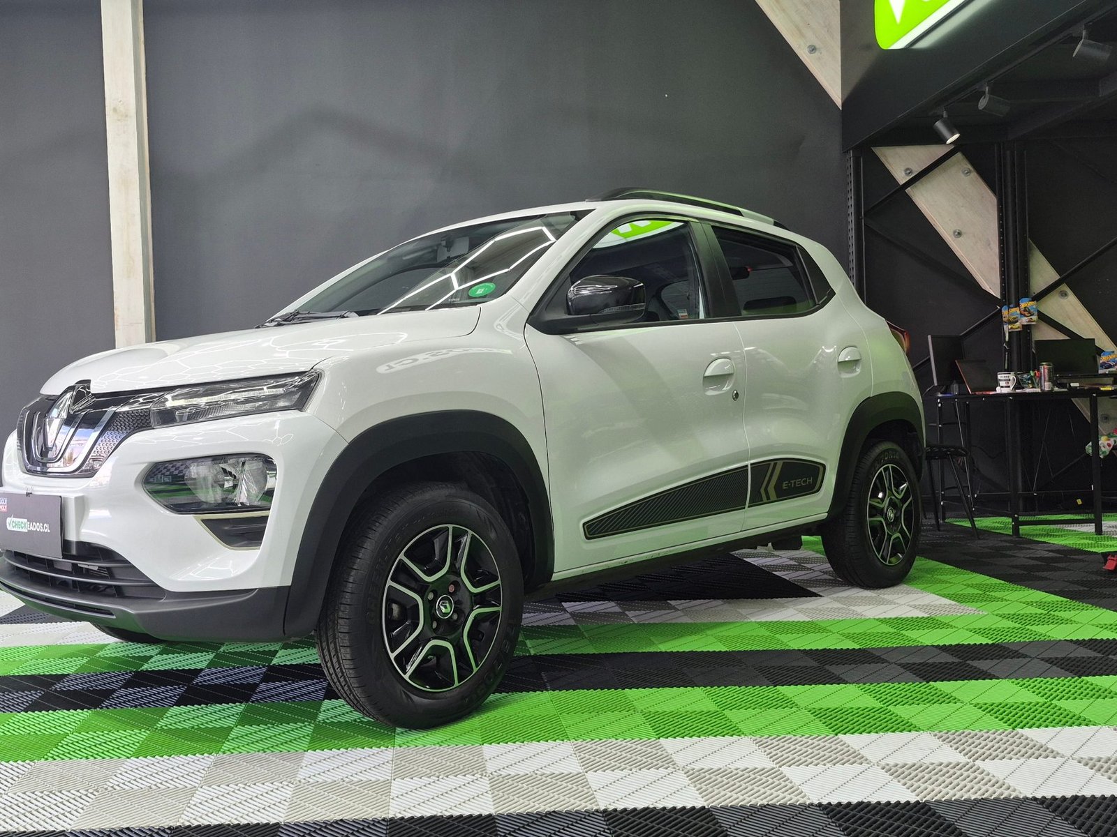 Renault KWID 2025 - Foto 3 de 15