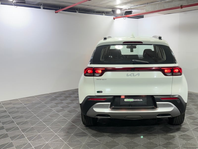 Kia SONET 2022 - Imagen 8 de 15