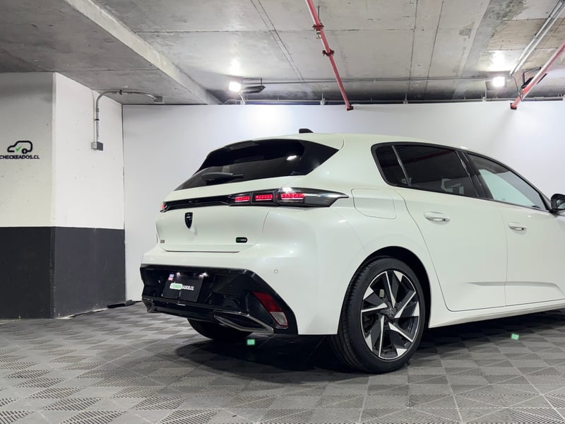 Peugeot 308 2023 - Imagen 7 de 15