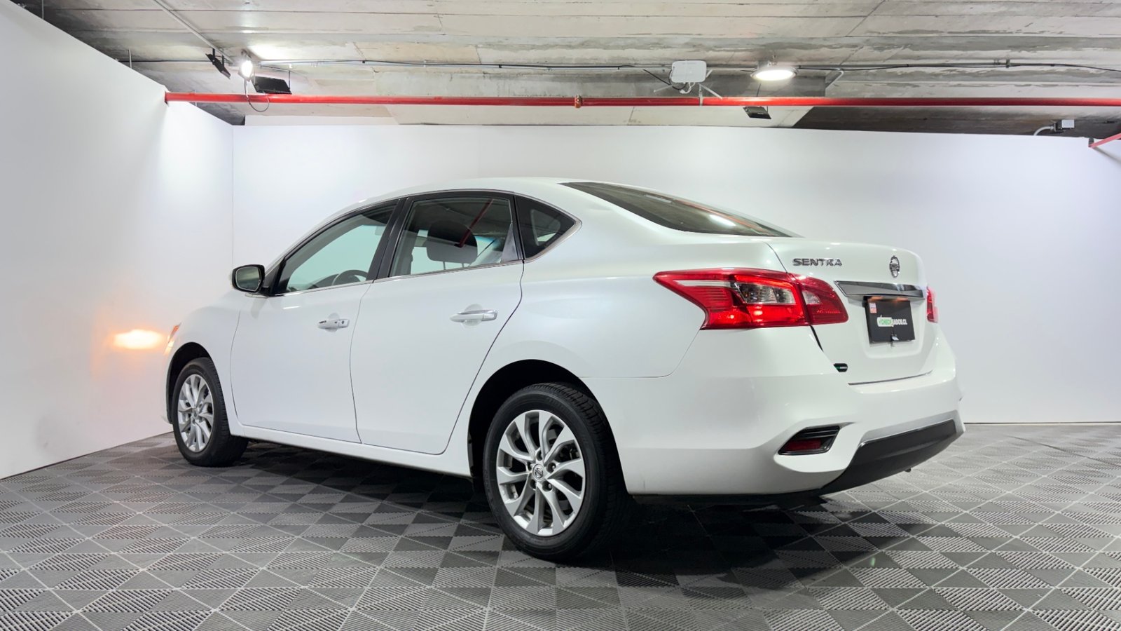 Nissan SENTRA 2019 - Imagen 5 de 15