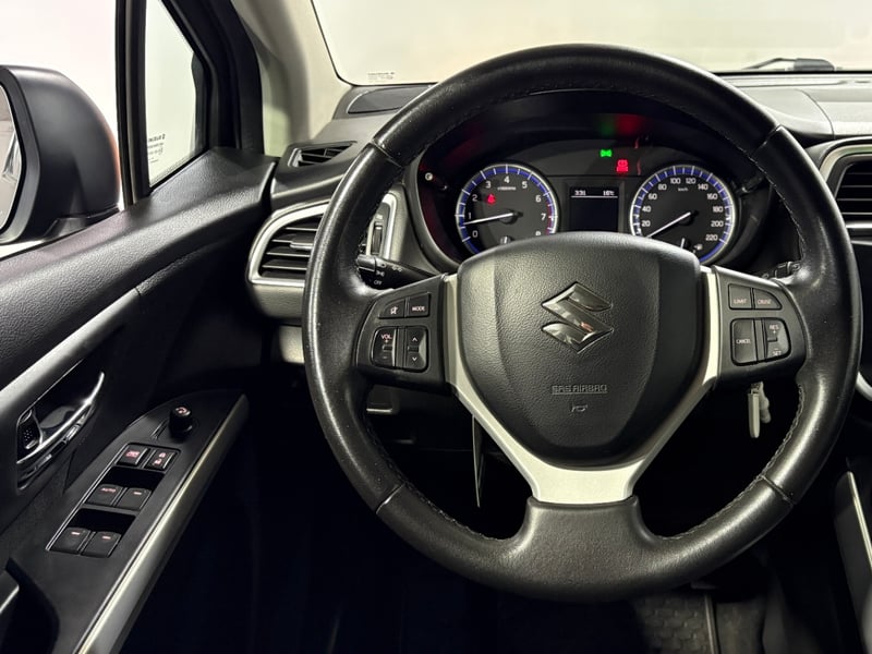 Suzuki S-CROSS 2021 - Imagen 13 de 15