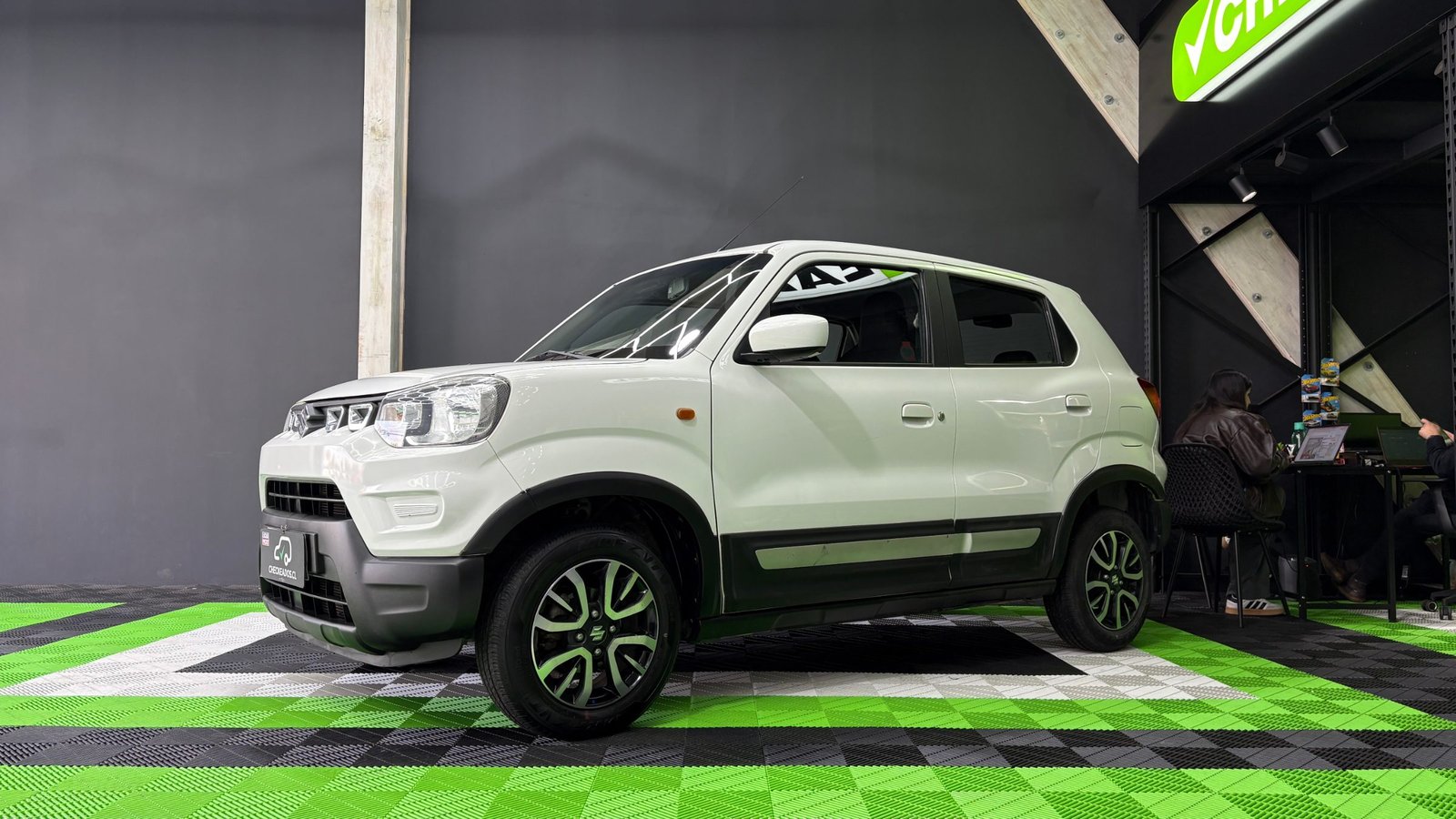 Suzuki S-PRESSO 2023 - Imagen 3 de 15