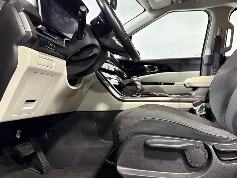 Kia CARNIVAL 2024 - Imagen 10 de 15
