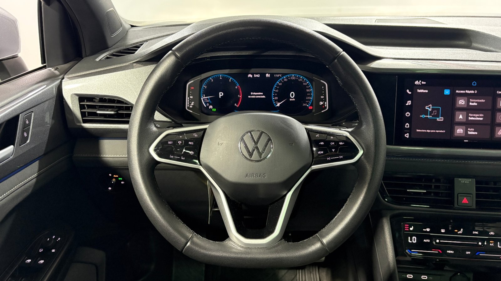 Volkswagen TAOS 2025 - Imagen 13 de 15
