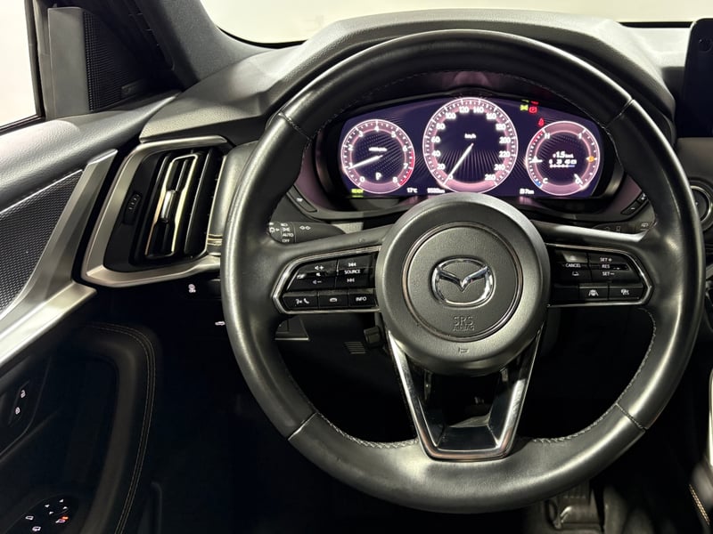 Mazda CX-60 2025 - Imagen 13 de 15