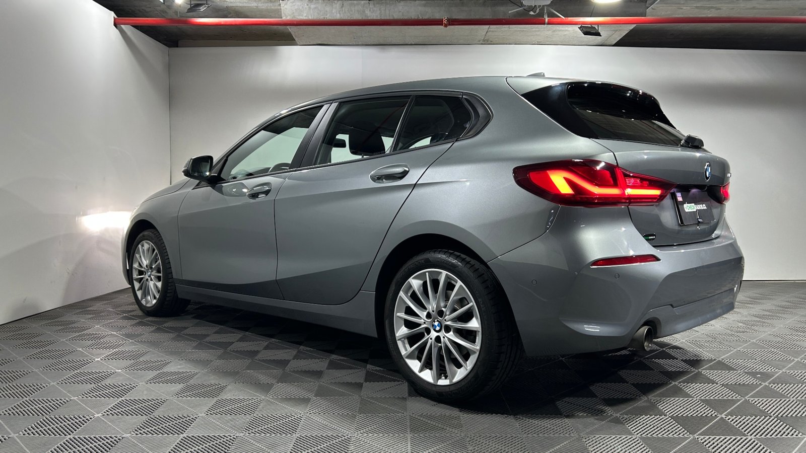BMW 118 2023 - Imagen 5 de 15