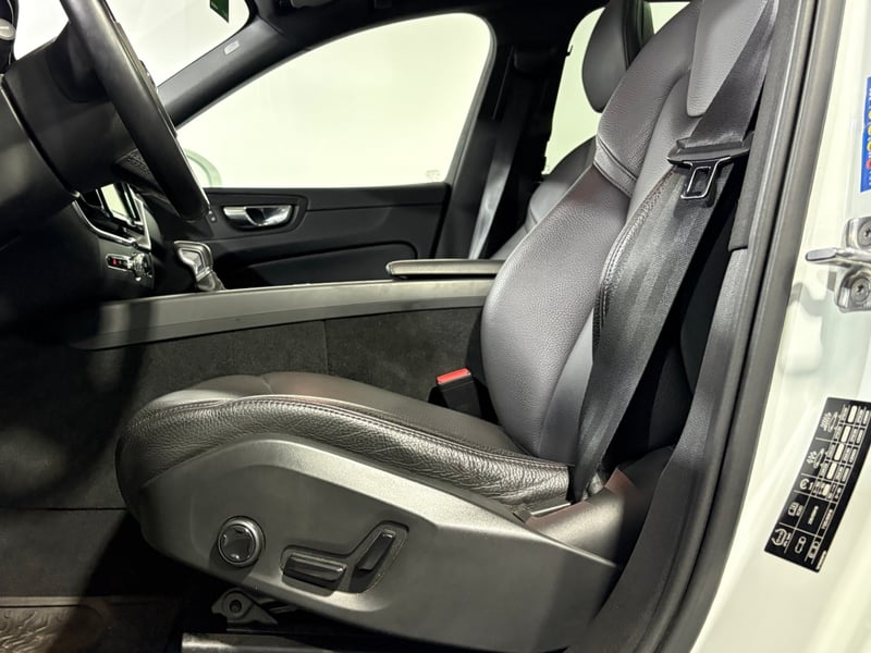 Volvo XC60 2018 - Imagen 10 de 15