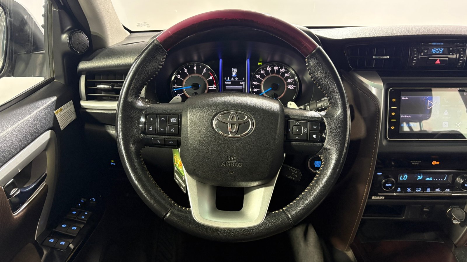Toyota FORTUNER 2019 - Imagen 14 de 15