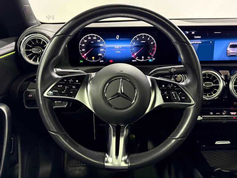Mercedes-Benz CLA200 2025 - Imagen 13 de 15
