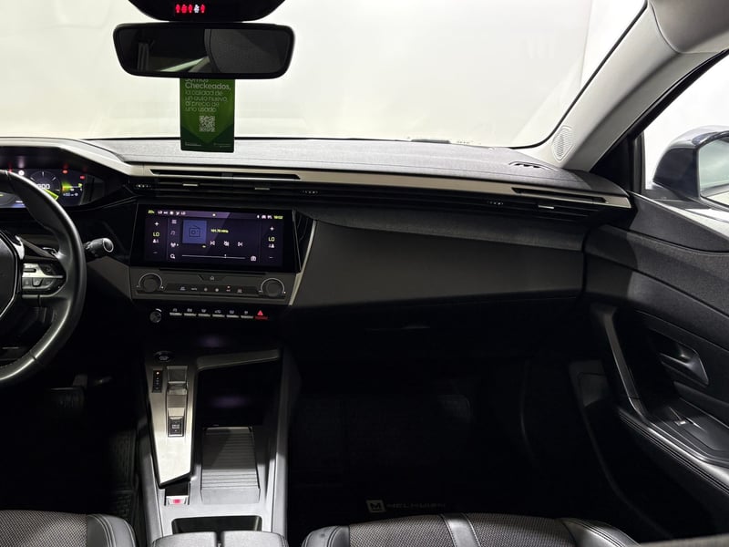 Peugeot 308 2023 - Imagen 12 de 15