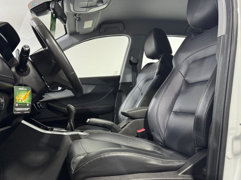 Chery TIGGO 3 2023 - Imagen 10 de 15