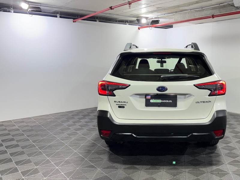 Subaru OUTBACK 2024 - Imagen 8 de 15