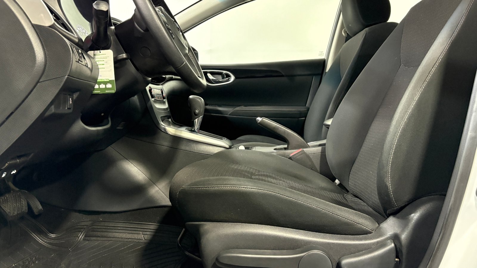 Nissan SENTRA 2019 - Imagen 10 de 15