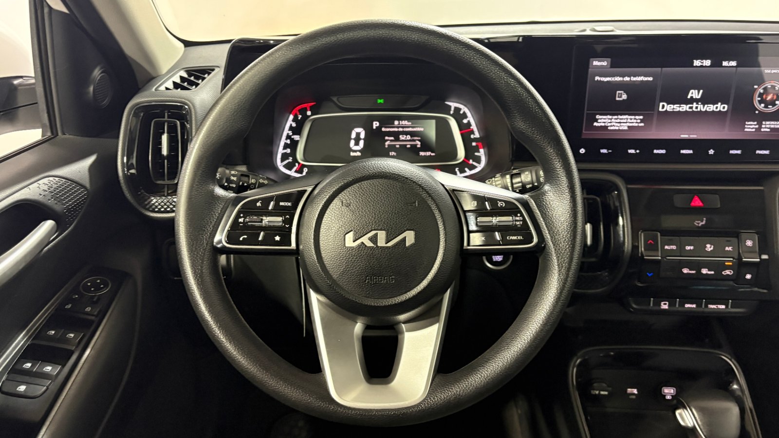 Kia SONET 2022 - Imagen 13 de 15