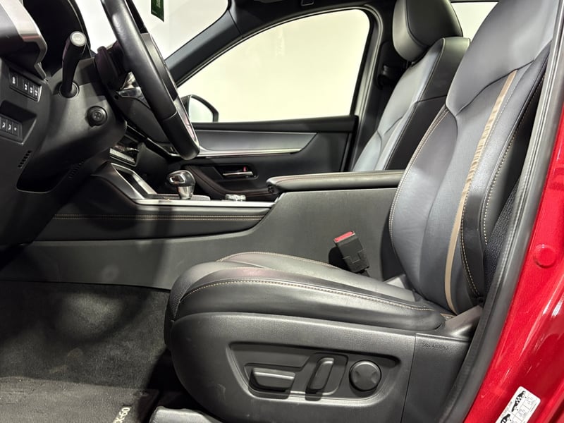 Mazda CX-60 2025 - Imagen 10 de 15
