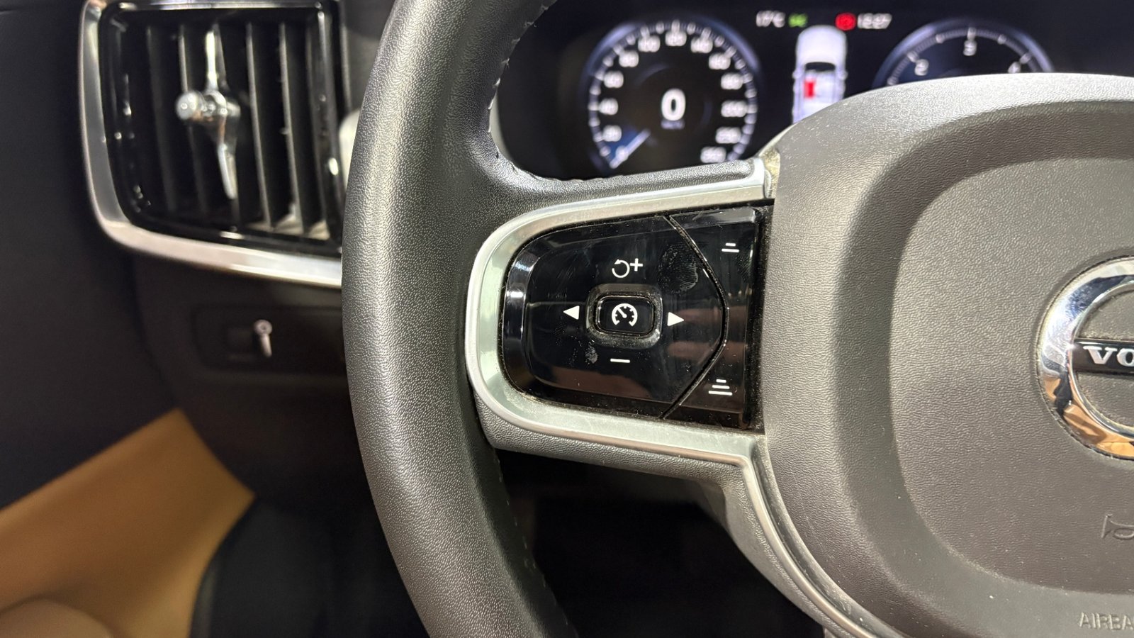 Volvo S90 2018 - Imagen 14 de 15