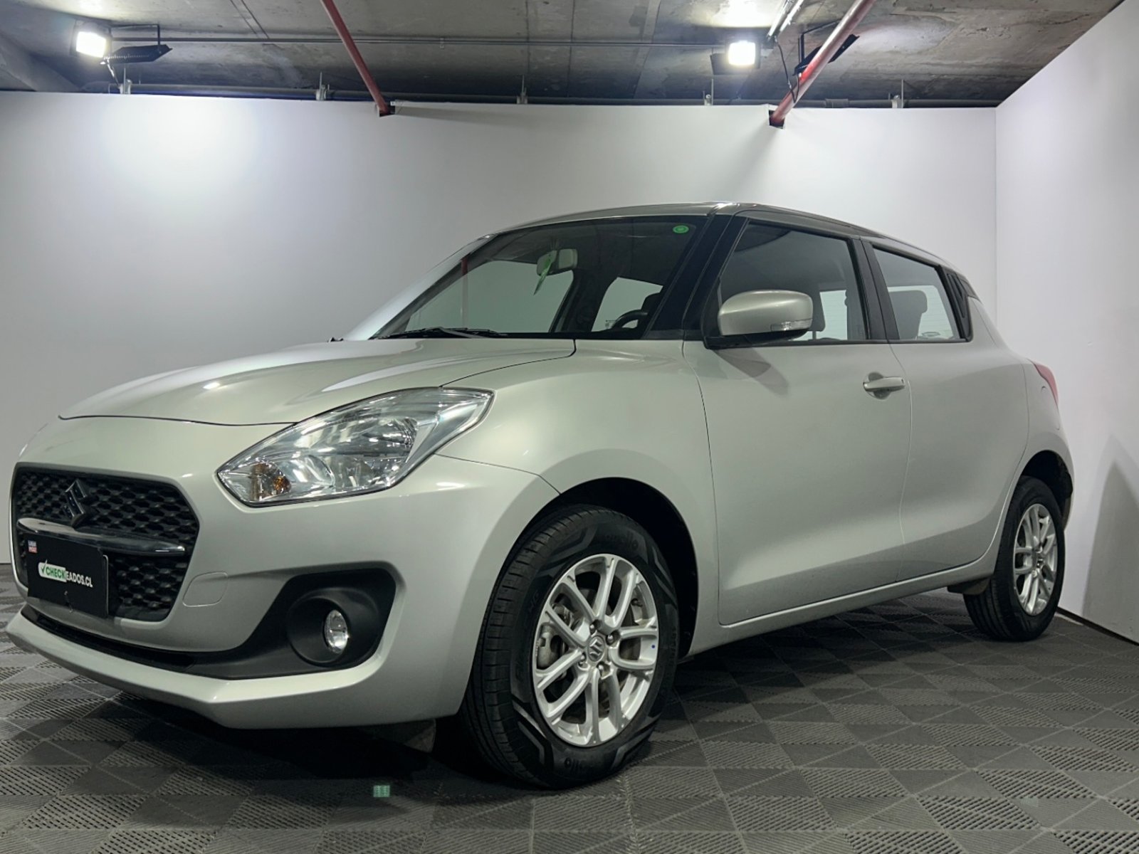 Suzuki SWIFT 2025 - Foto 3 de 15