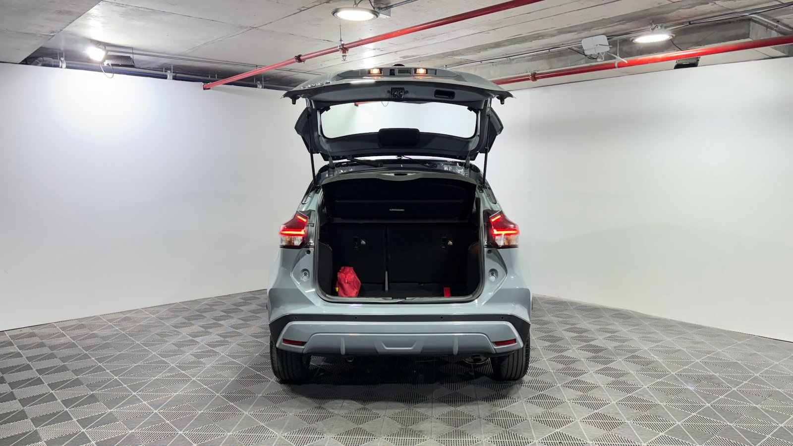 Nissan KICKS 2023 - Imagen 9 de 15