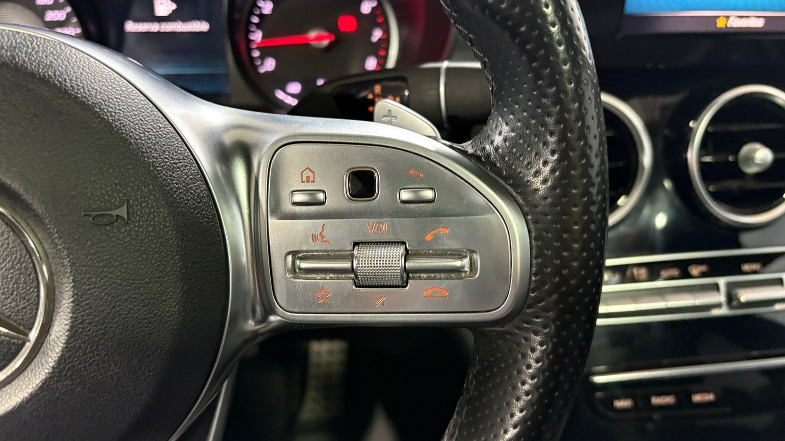 Mercedes-Benz C300 2019 - Imagen 15 de 15