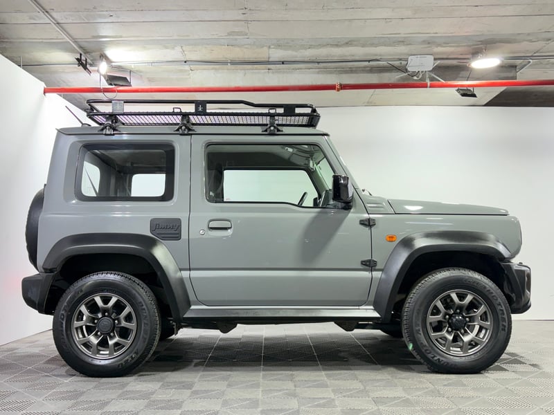 Suzuki JIMNY 2023 - Imagen 6 de 15