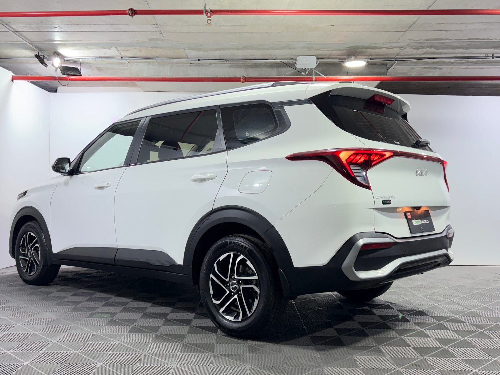 Kia CARENS 2023 - Foto 5 de 15