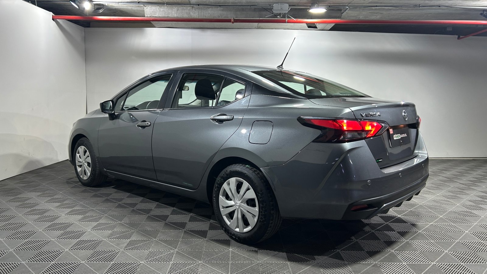 Nissan VERSA 2023 - Imagen 5 de 15