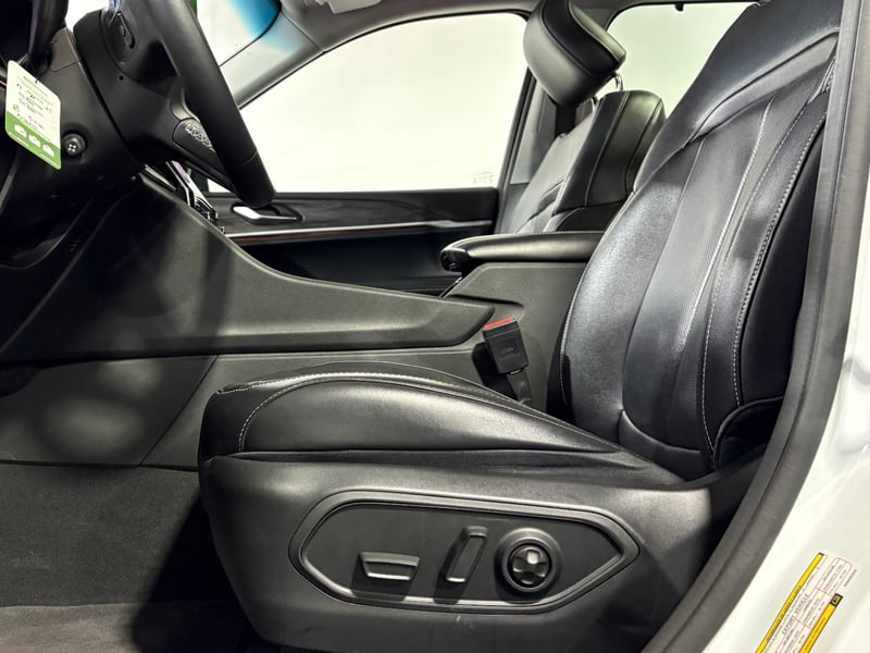 Jeep GRAND CHEROKEE 2023 - Imagen 10 de 15