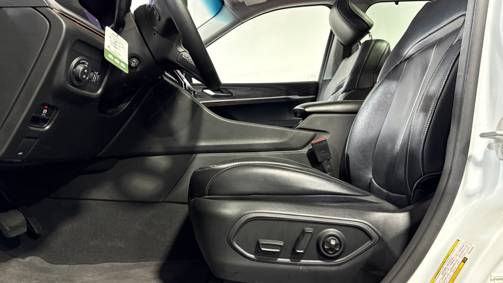 Jeep GRAND CHEROKEE 2023 - Imagen 10 de 15