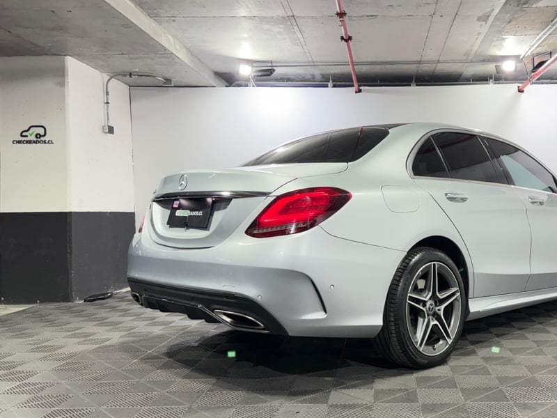 Mercedes-Benz C300 2019 - Imagen 7 de 15
