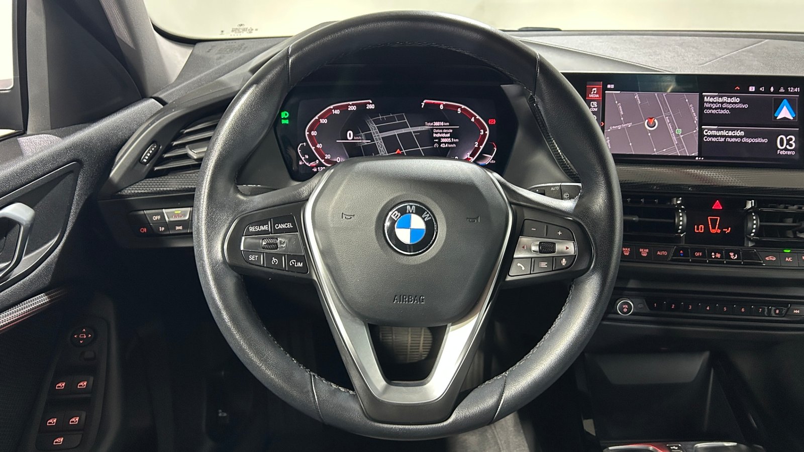 BMW 118 2023 - Imagen 13 de 15