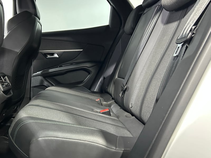 Peugeot 3008 2024 - Imagen 11 de 15