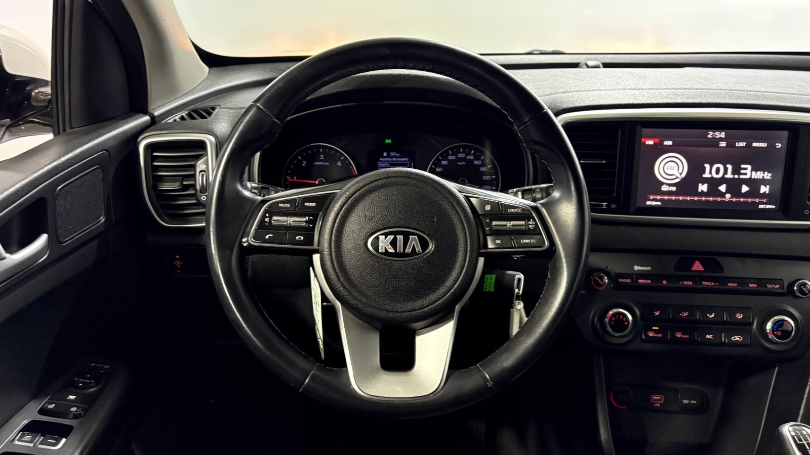 Kia SPORTAGE 2020 - Imagen 13 de 15