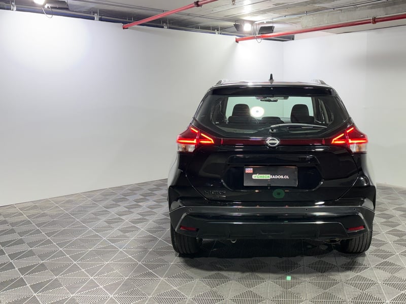 Nissan KICKS 2023 - Imagen 8 de 15