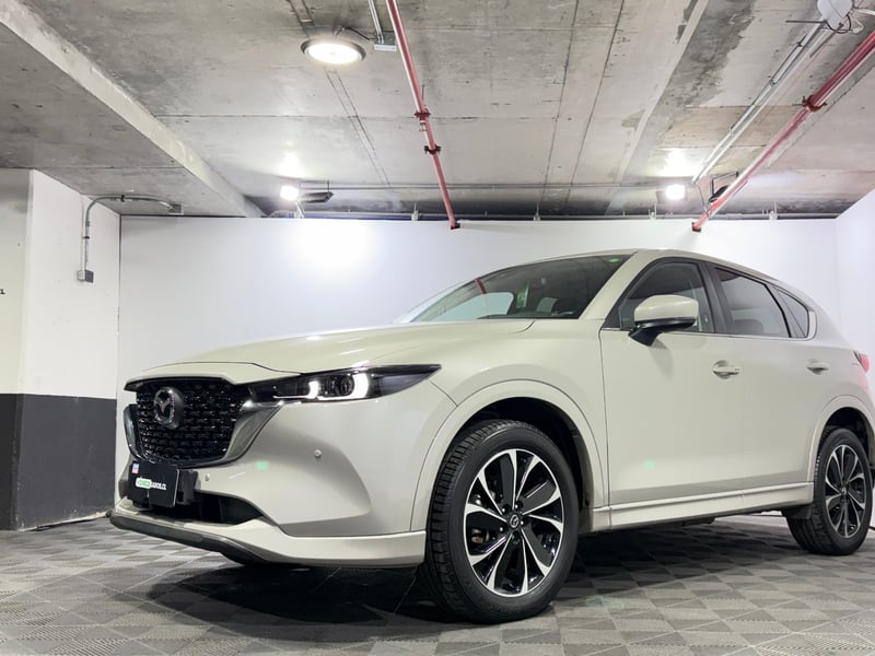 Mazda CX-5 2025 - Imagen 3 de 15