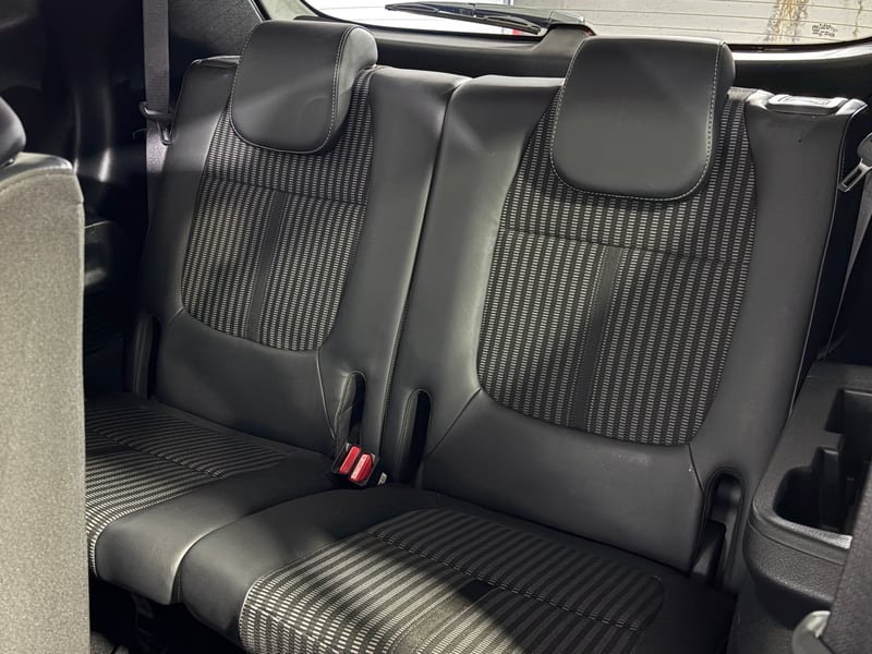 Kia CARENS 2023 - Imagen 12 de 15
