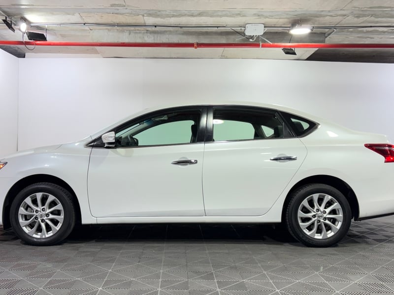 Nissan SENTRA 2019 - Imagen 4 de 15