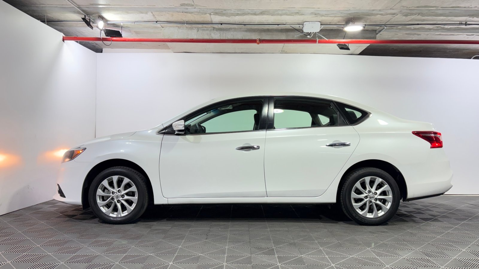 Nissan SENTRA 2019 - Imagen 4 de 15