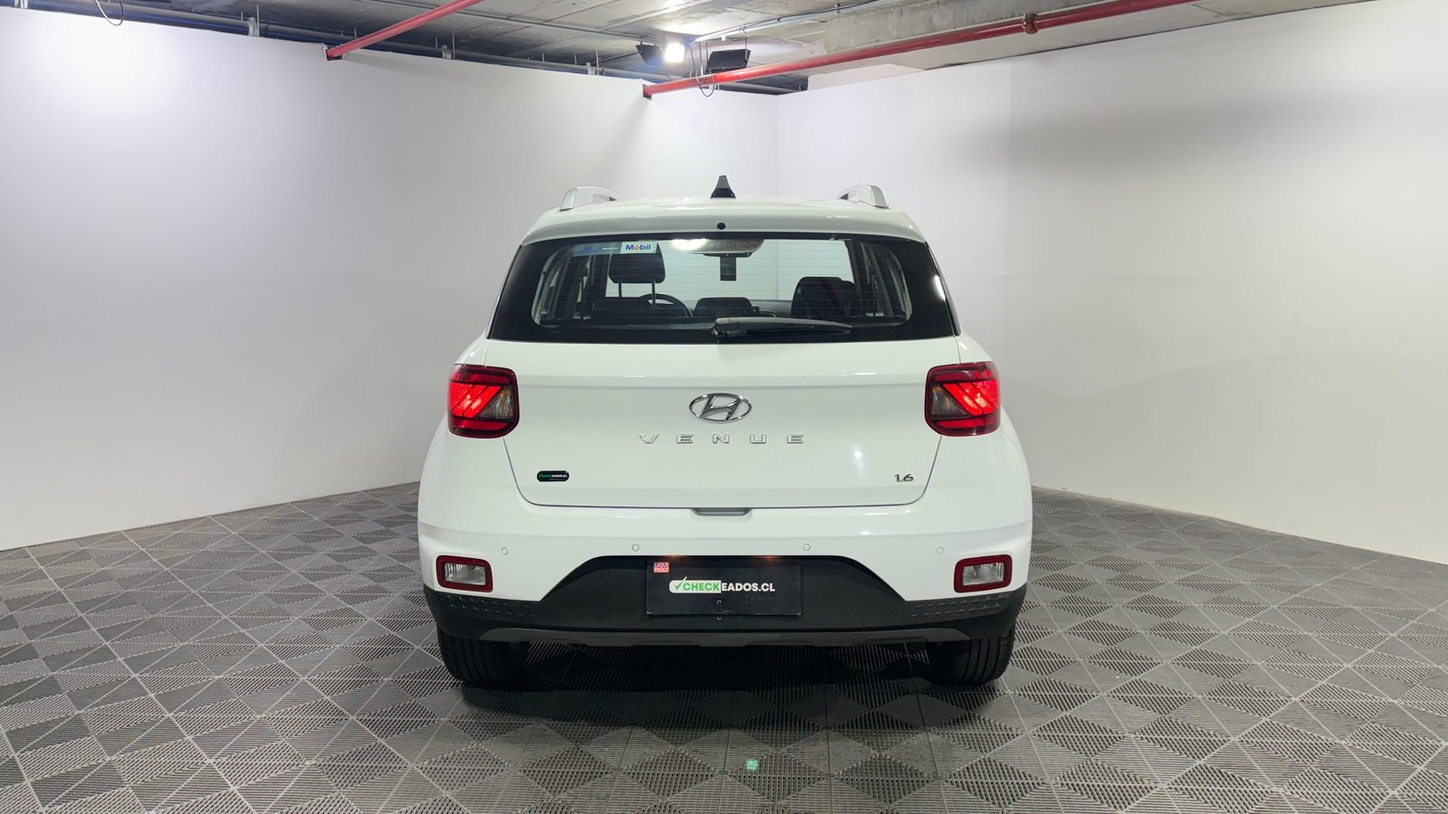 Hyundai VENUE 2023 - Imagen 8 de 15