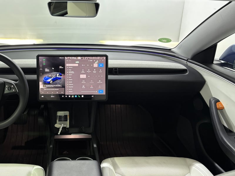 Tesla MODEL 3 2025 - Imagen 12 de 15