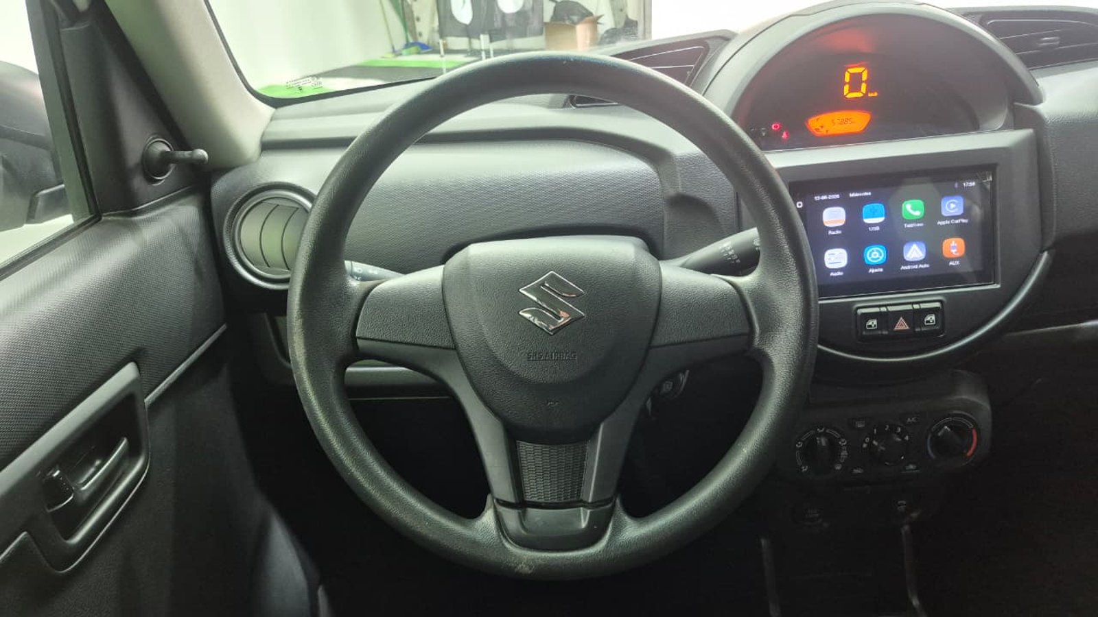 Suzuki S-PRESSO 2023 - Imagen 13 de 15