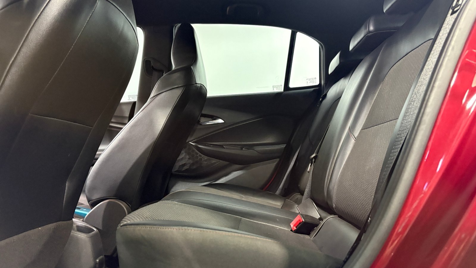 Chevrolet ONIX 2023 - Imagen 11 de 15