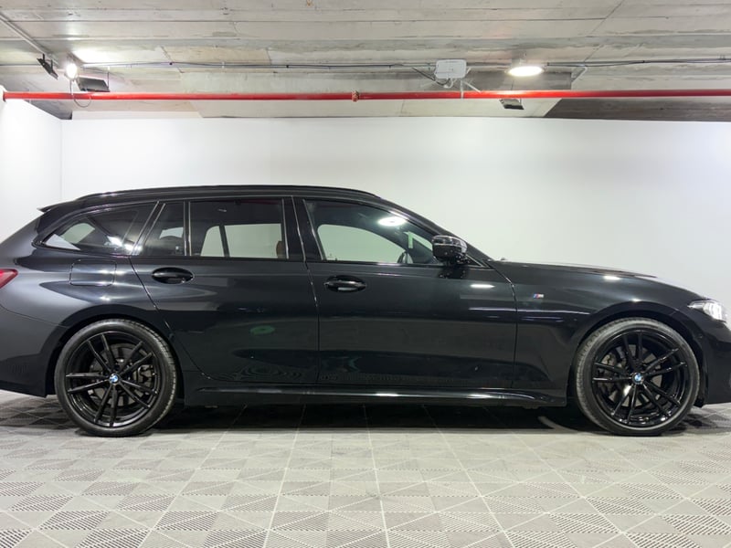 BMW 330I 2024 - Imagen 6 de 15